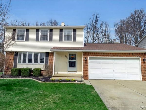 496 Meadow Drive , Buffalo, NY 14224