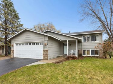 5664 Turtle Lake Road, Shoreview, MN 55126