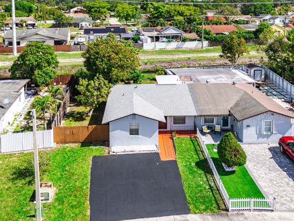 5177 Cannon Way, West Palm Beach, FL 33415