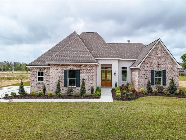 362 LEEDS Street, Slidell, LA 70461