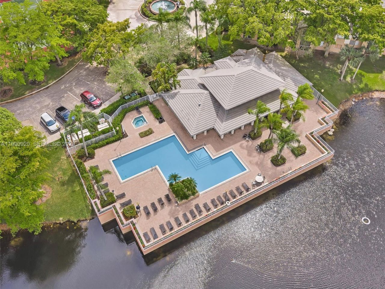 9777 Westview Dr , Unit 1114, Coral Springs, FL 33076 Photo