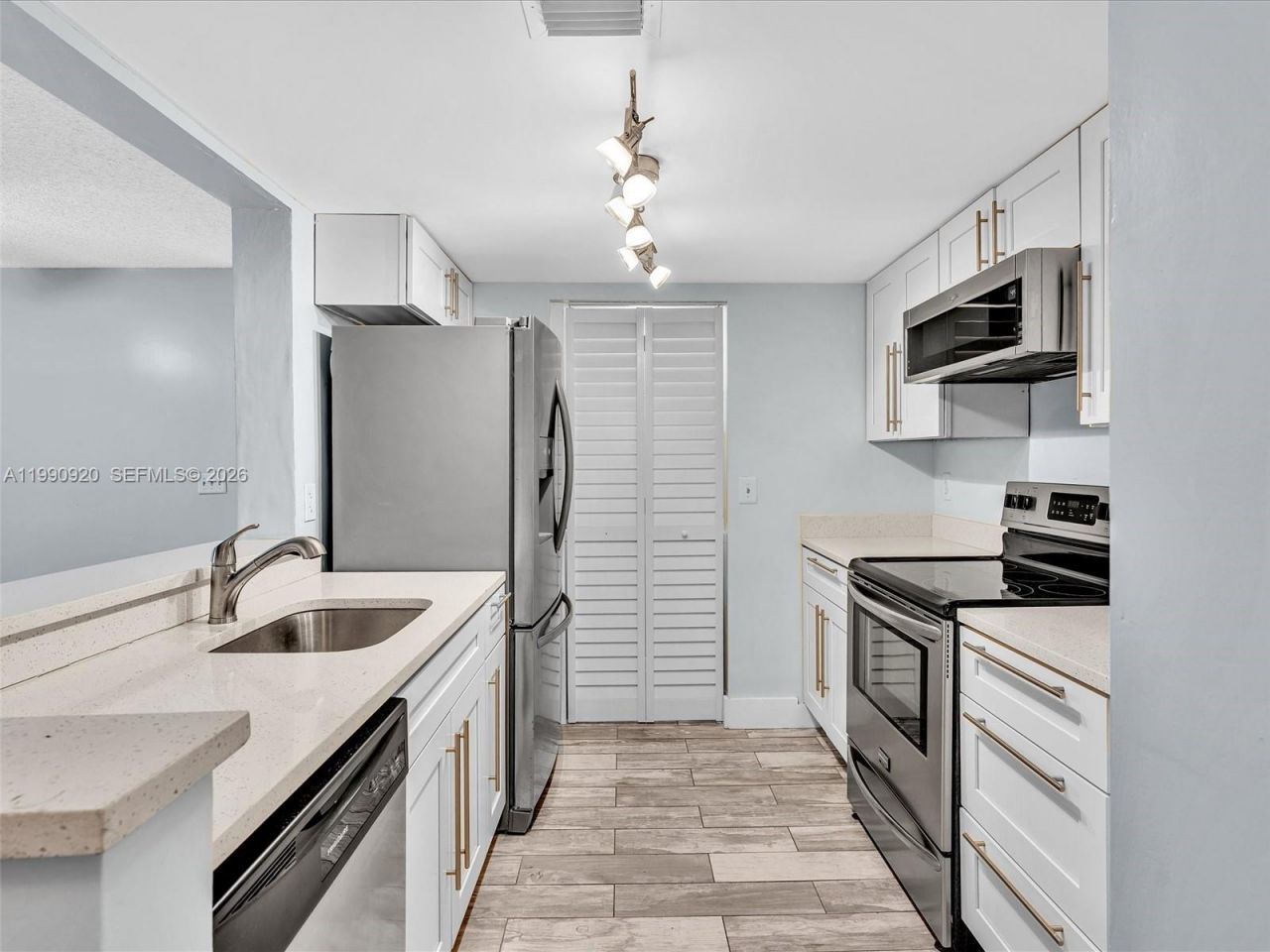 9777 Westview Dr , Unit 1114, Coral Springs, FL 33076 Photo