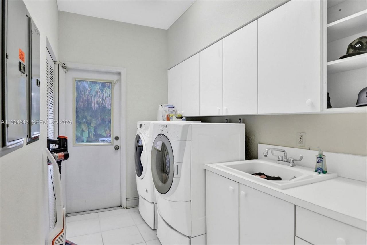 1451 SW 52nd Way , Plantation, FL 33317 Photo