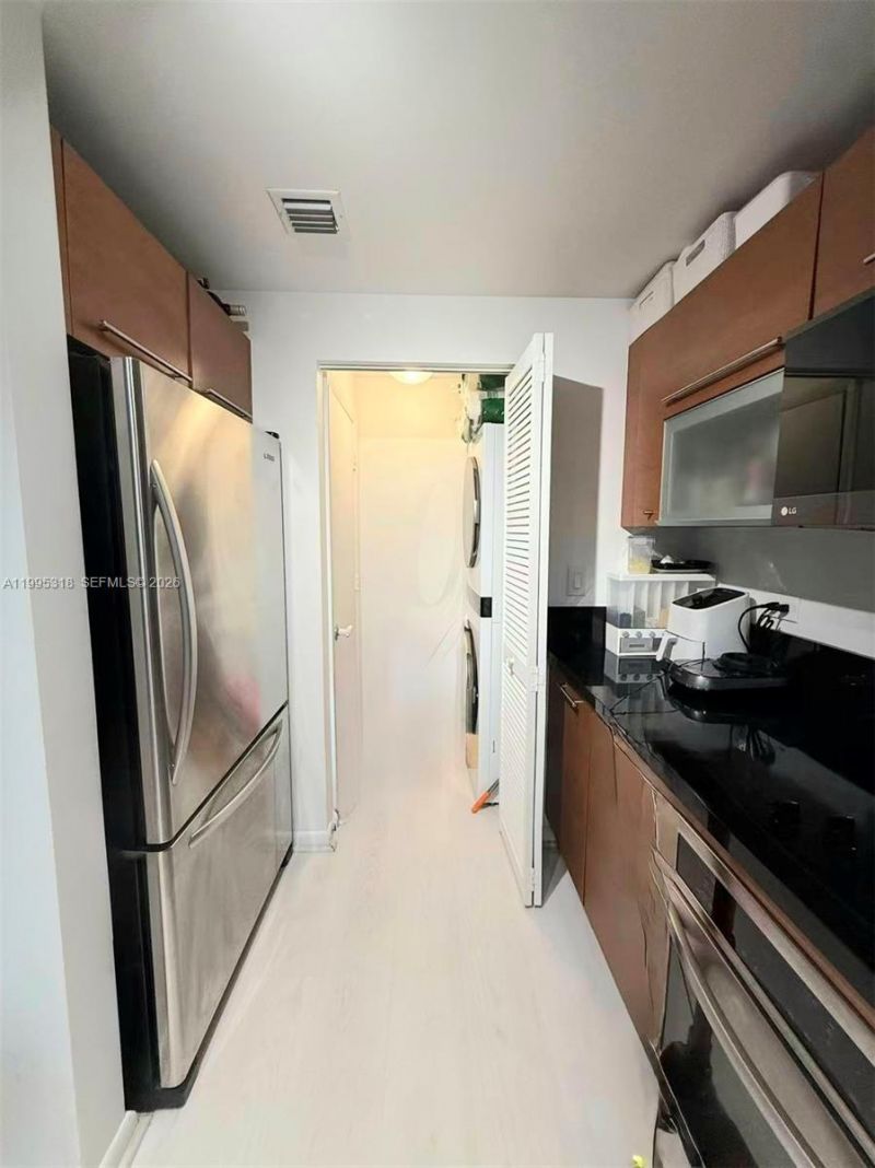 244 Biscayne Blvd , Unit 3206, Miami, FL 33132 Photo