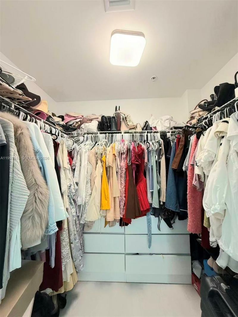 244 Biscayne Blvd , Unit 3206, Miami, FL 33132 Photo