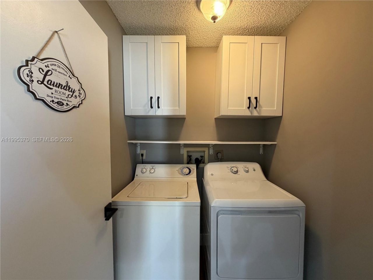 323 Ives Dairy Rd , Unit 343-05, Miami, FL 33179 Photo