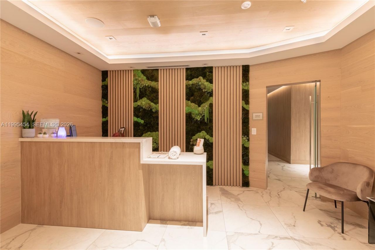 90 SW 3rd St , Unit 3806, Miami, FL 33130 Photo