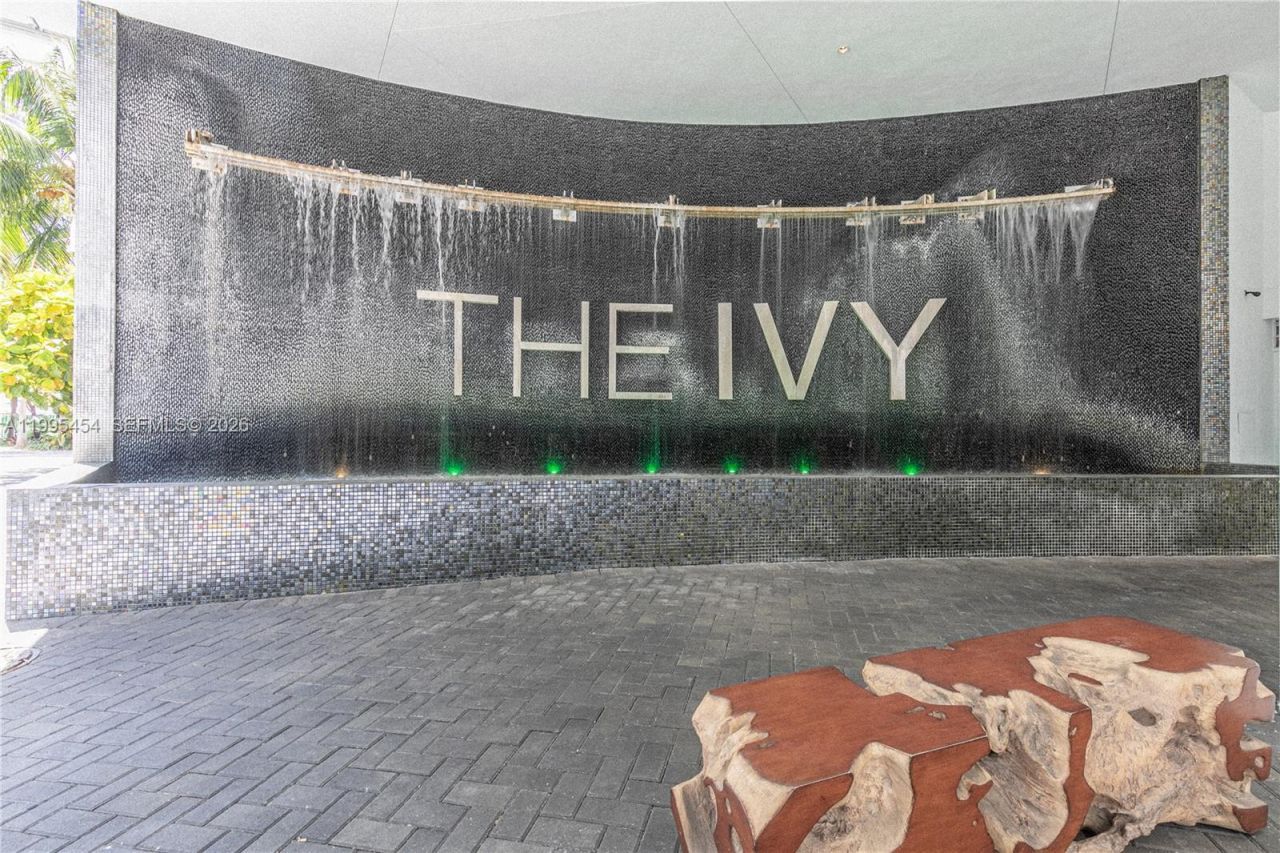 90 SW 3rd St , Unit 3806, Miami, FL 33130 Photo