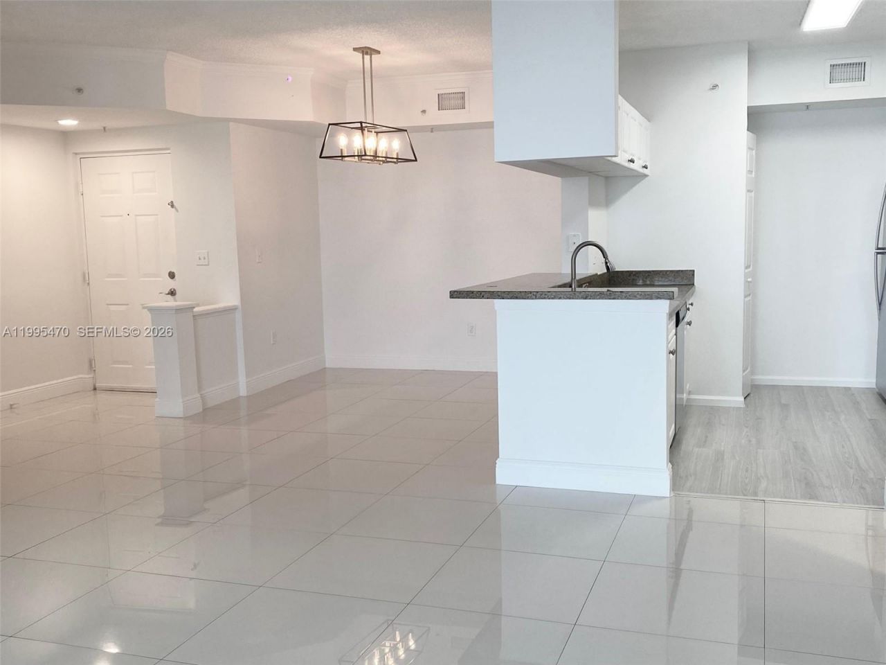 17100 N Bay Rd , Unit 1604, Sunny Isles Beach, FL 33160 Photo