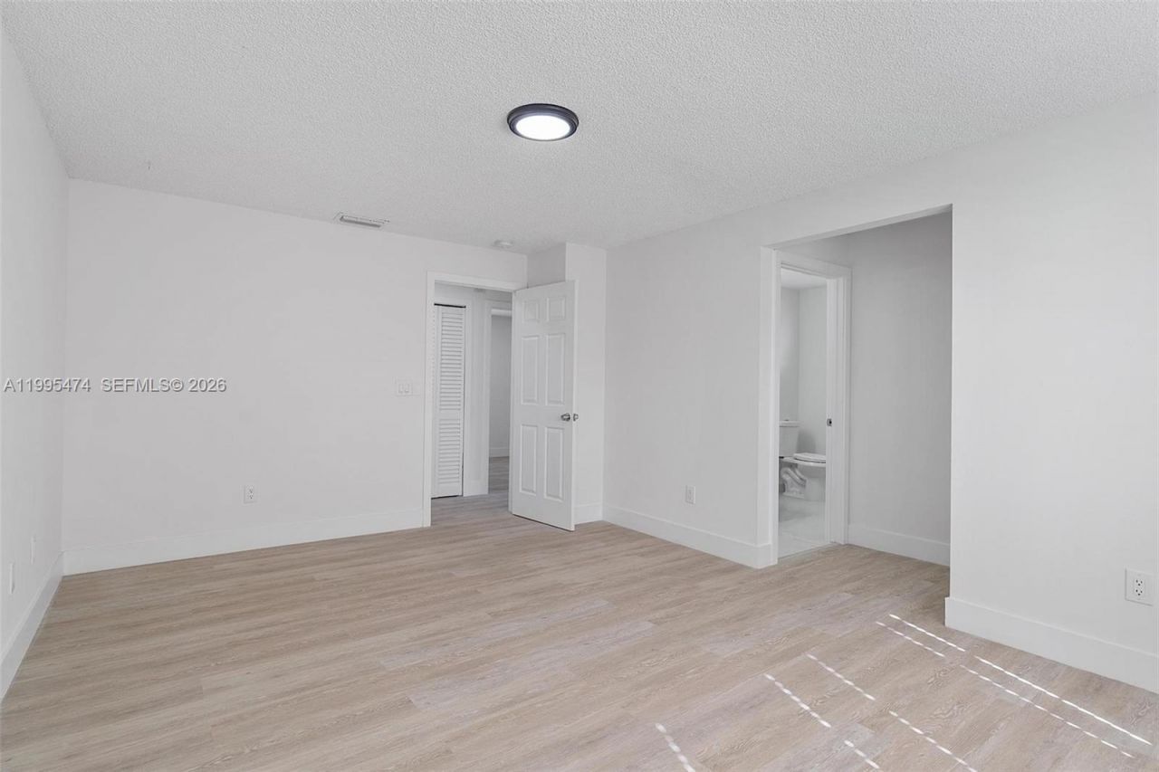 13750 SW 282 St , Miami, FL 33033 Photo