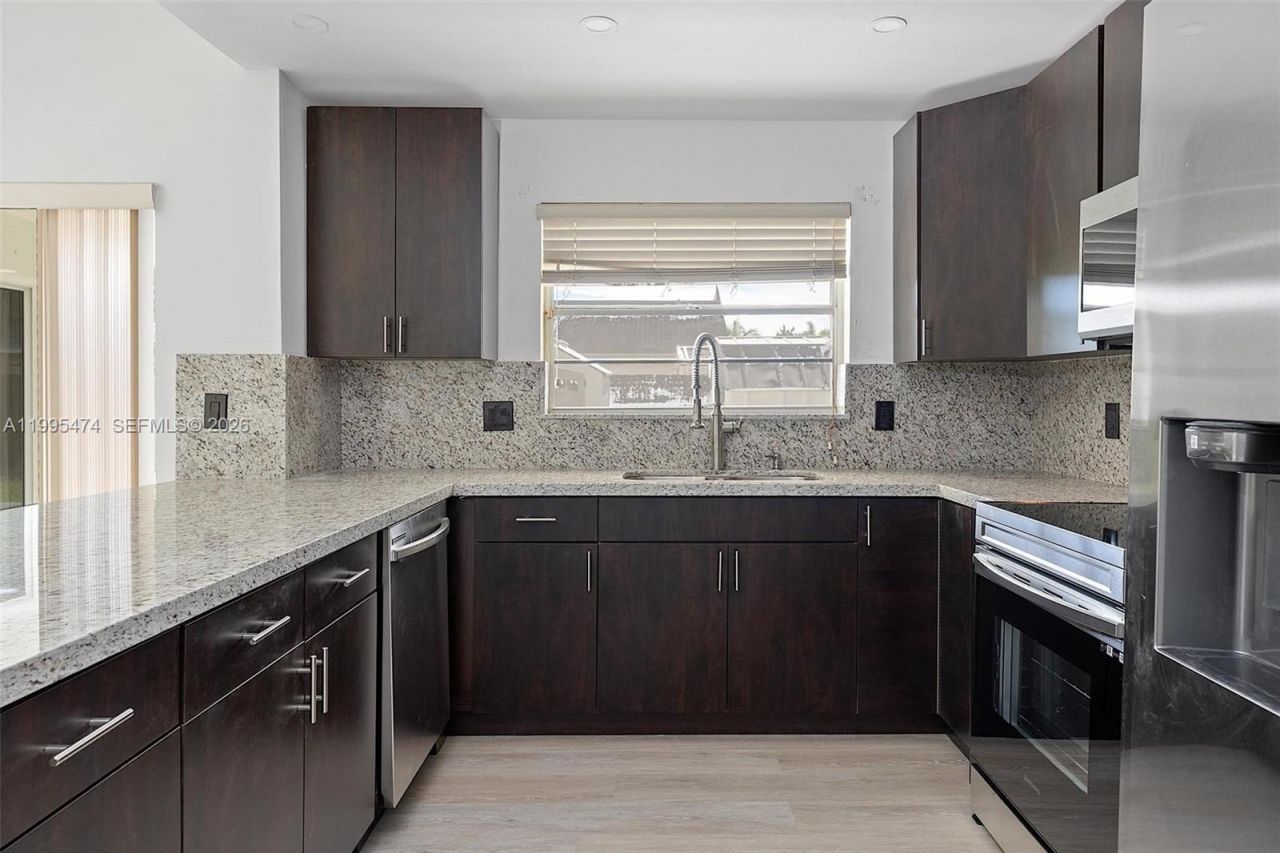 13750 SW 282 St , Miami, FL 33033 Photo