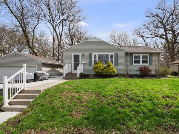 1612 31st Street, Moline, IL 61265