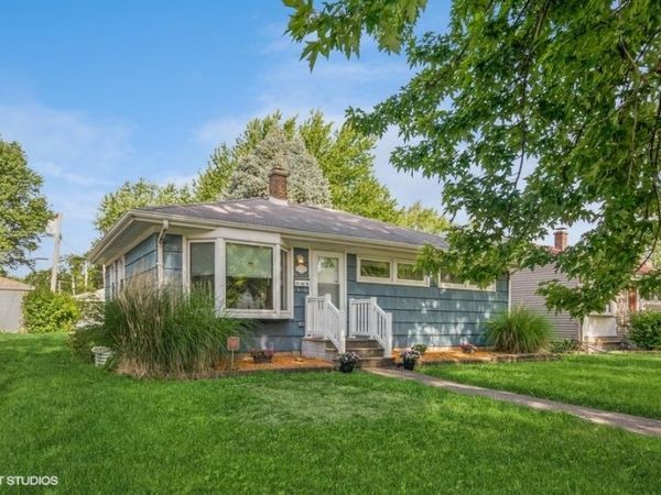 17948 Wentworth Avenue , Lansing, IL 60438