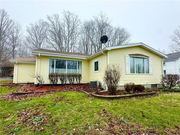 16 E Perry Avenue, Unit 3849, Silver Springs, NY 14550