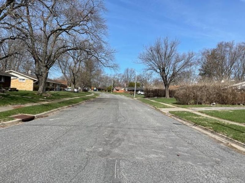 100 Macgregor Drive, Dayton, OH 45426 Photo 5