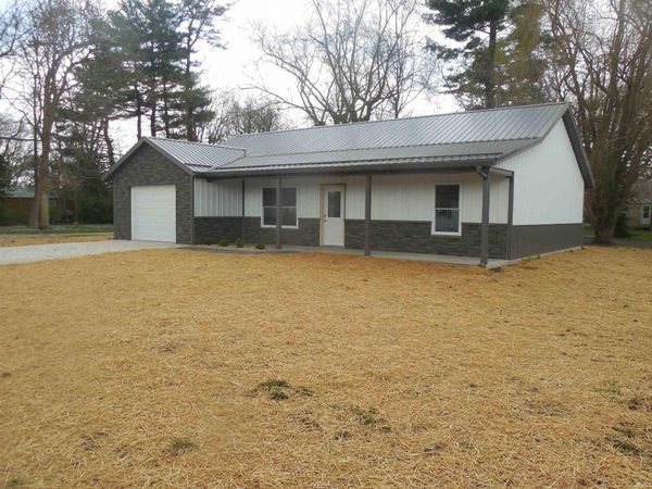 418 Matilda Street, Elnora, IN 47529