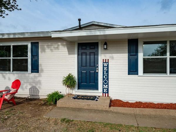 912 S Anson Street , Stamford, TX 79553