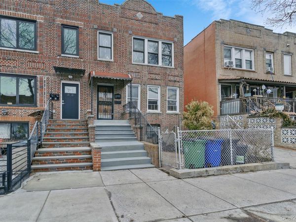 2364 35th Street, Astoria, NY 11105