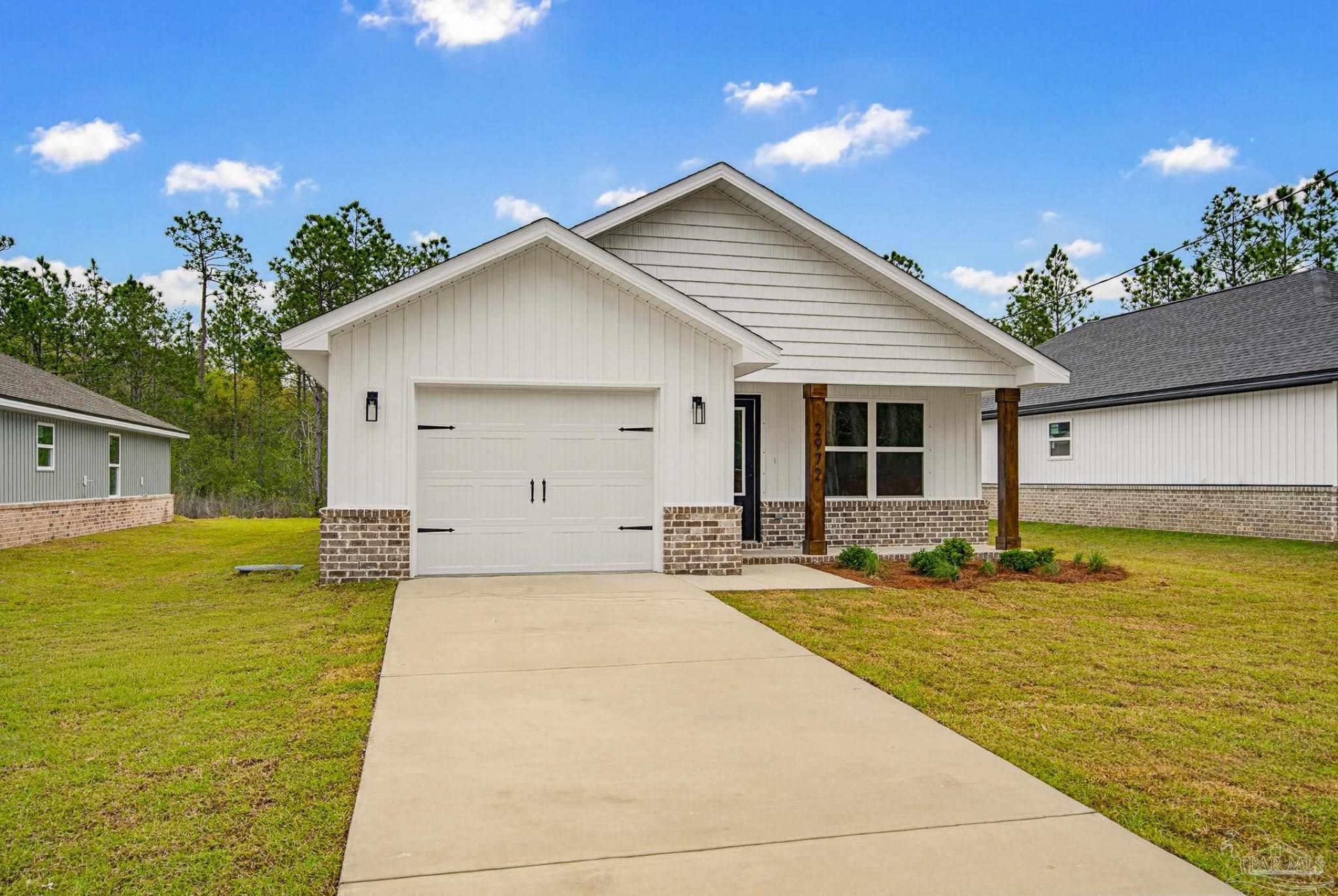 2894 N 25th Ave, Milton, FL 32583 Main Photo