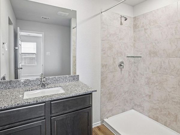 140 Wyatt WAY , Jarrell, TX 76537