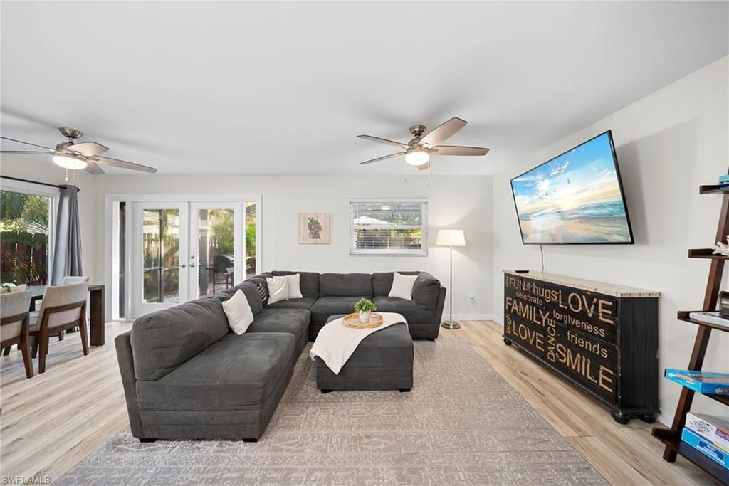 630 99th Ave N, Naples, FL 34108 Photo