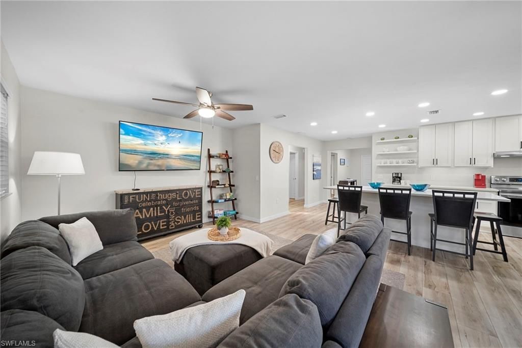 630 99th Ave N, Naples, FL 34108 Photo