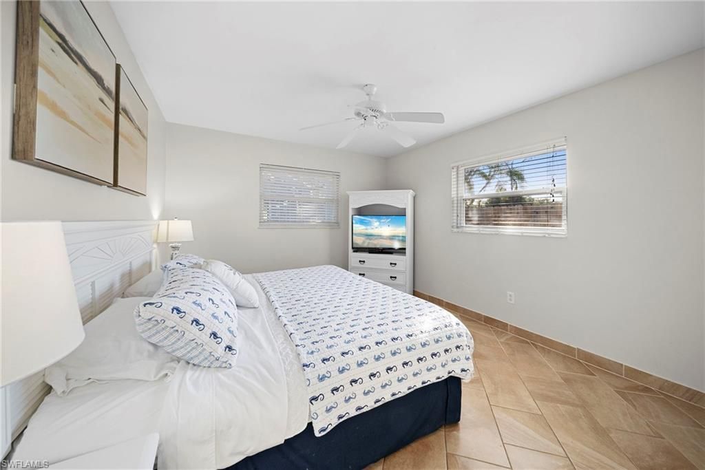 630 99th Ave N, Naples, FL 34108 Photo