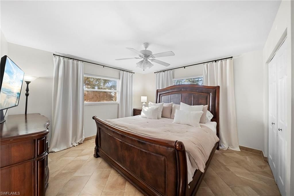 630 99th Ave N, Naples, FL 34108 Photo