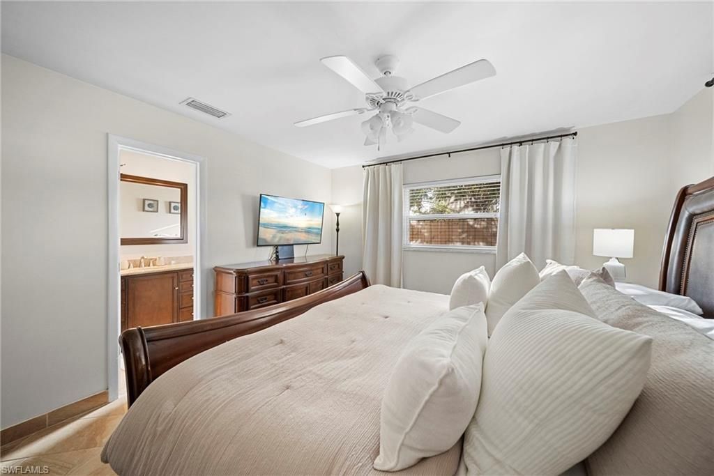 630 99th Ave N, Naples, FL 34108 Photo