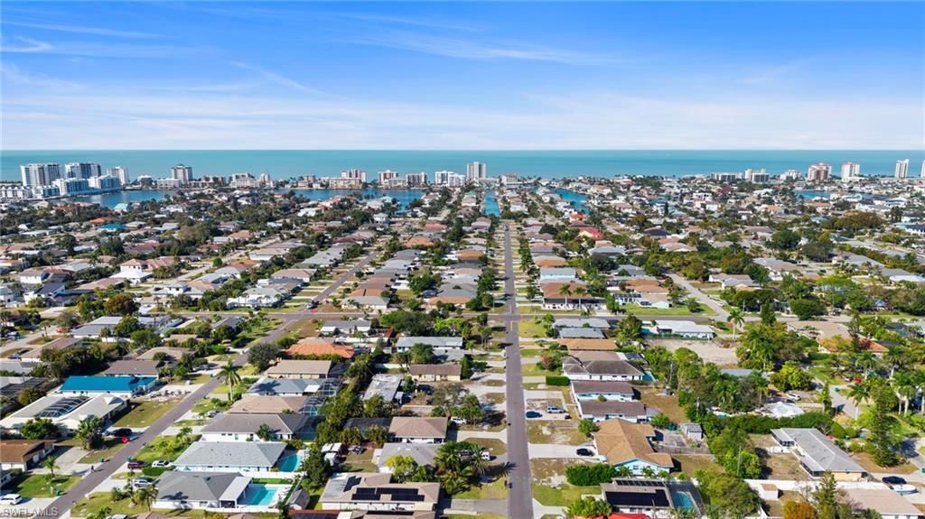 630 99th Ave N, Naples, FL 34108 Photo