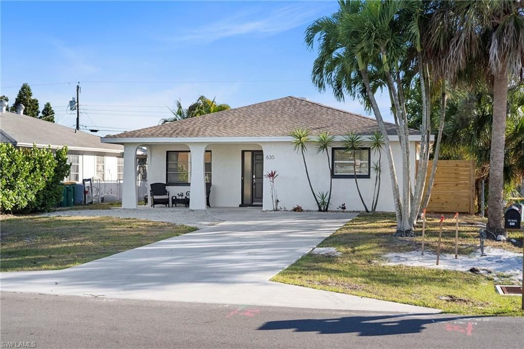 630 99th Ave N, Naples, FL 34108 Photo