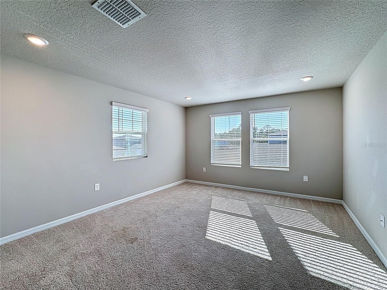 5251 Meredrew Lane , Saint Cloud, FL 34771 Photo