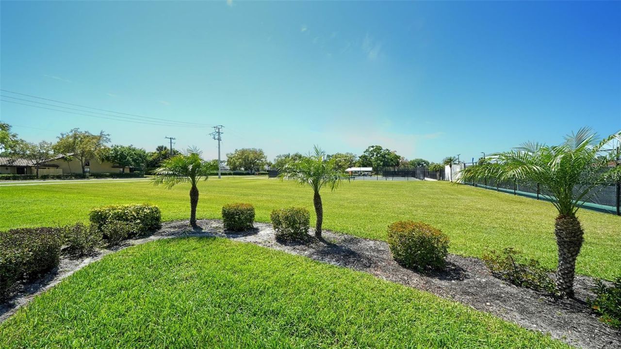 7510 Preserves Court , Sarasota, FL 34243 Photo