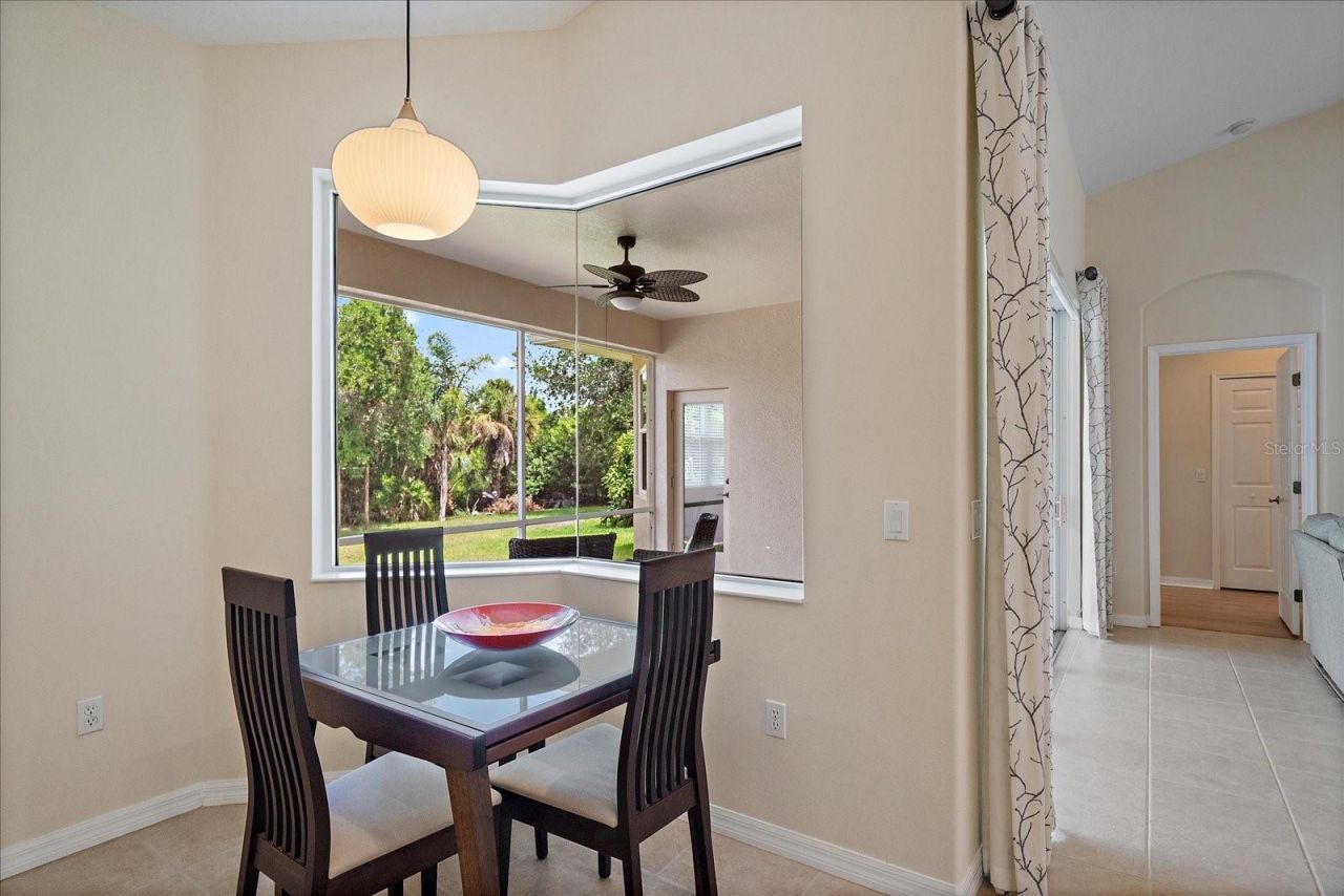 6651 63rd Terrace E, Bradenton, FL 34203 Photo