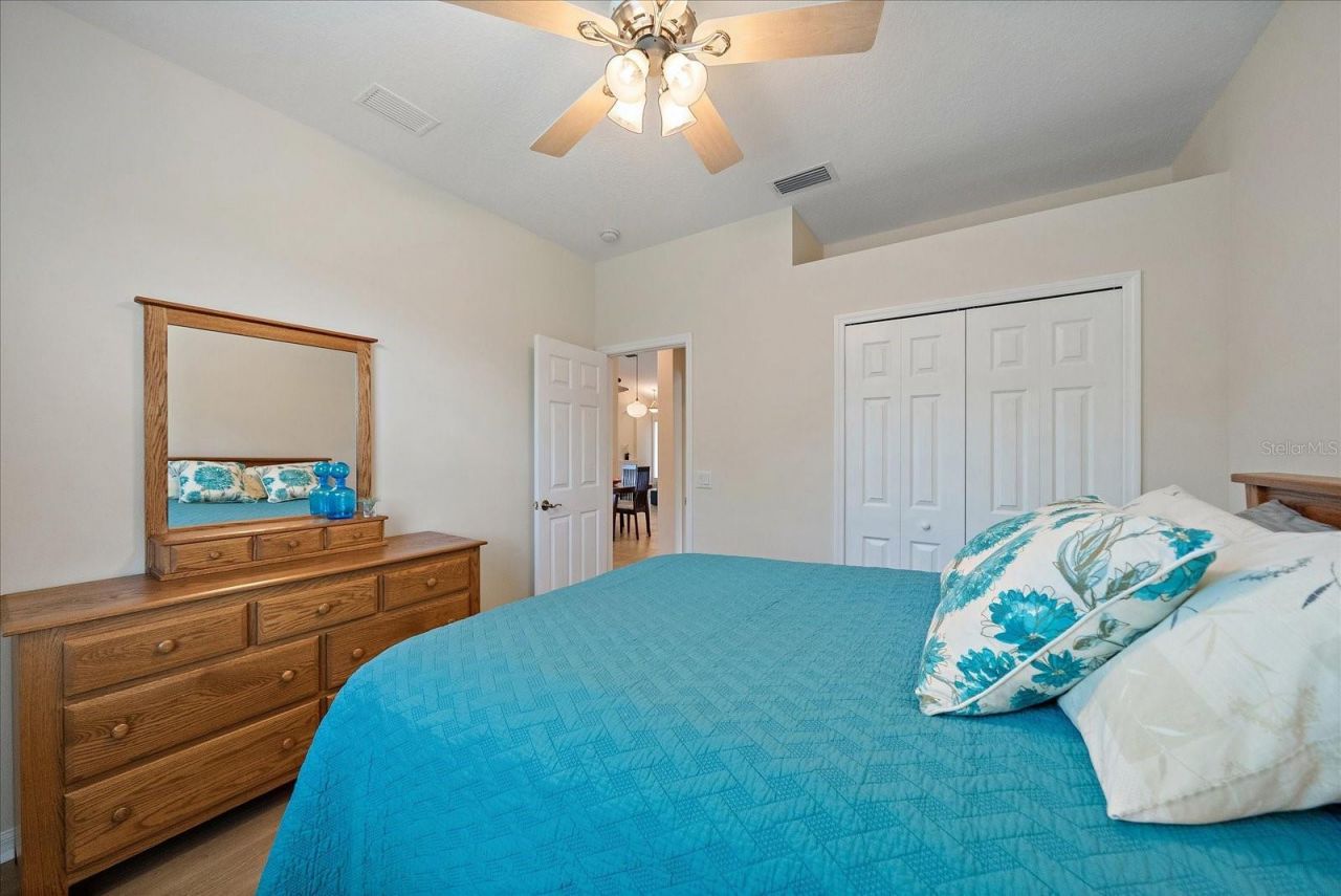 6651 63rd Terrace E, Bradenton, FL 34203 Photo