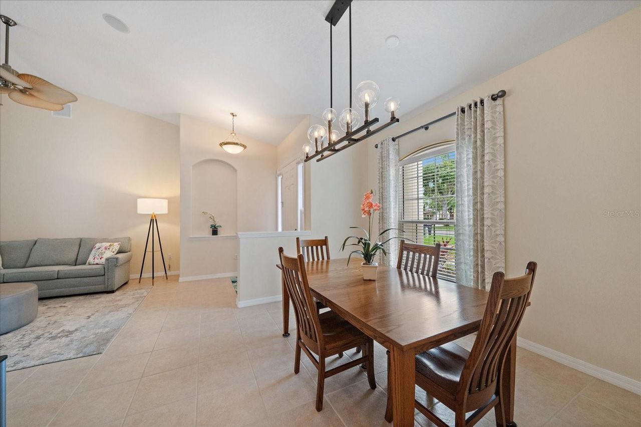 6651 63rd Terrace E, Bradenton, FL 34203 Photo