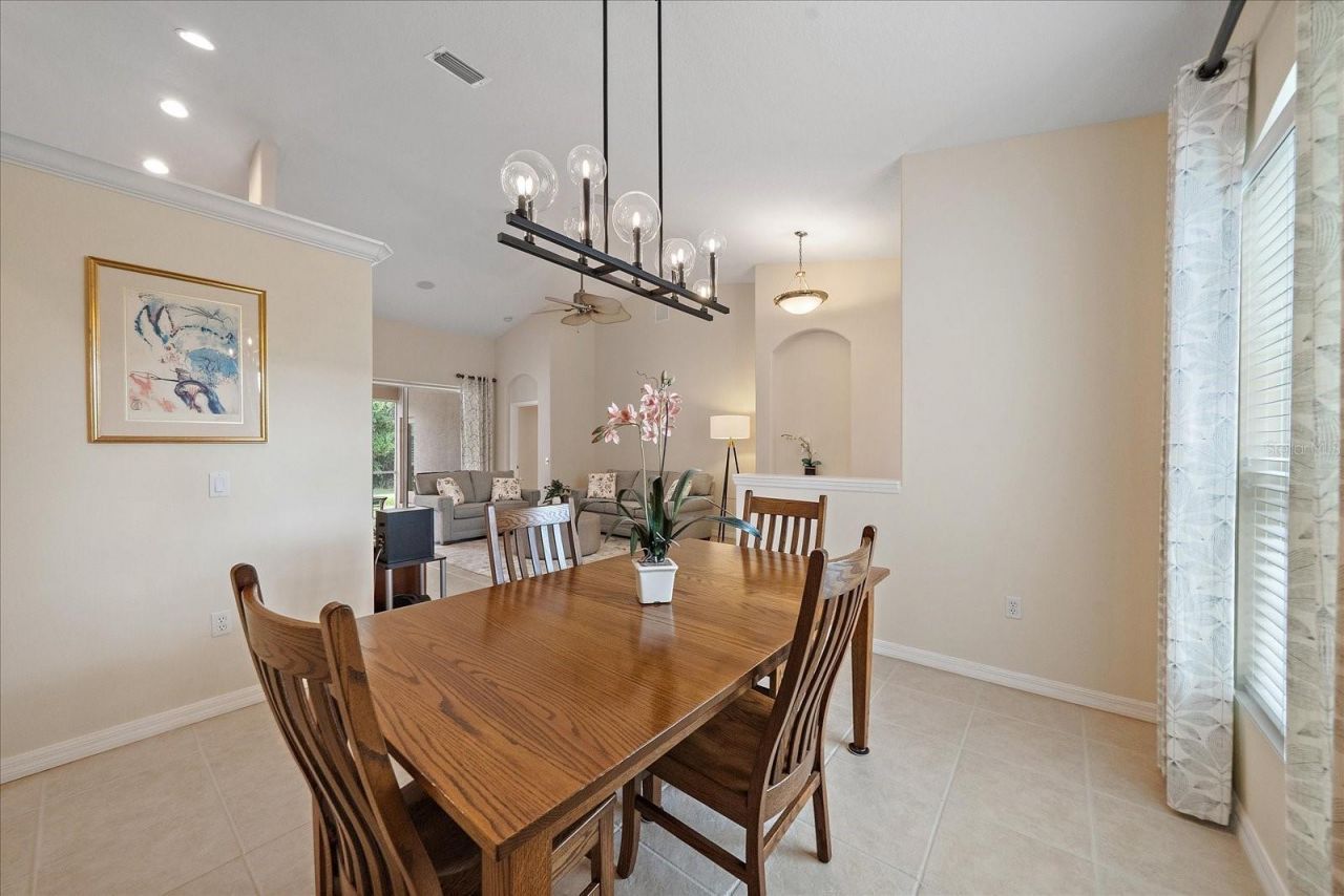 6651 63rd Terrace E, Bradenton, FL 34203 Photo