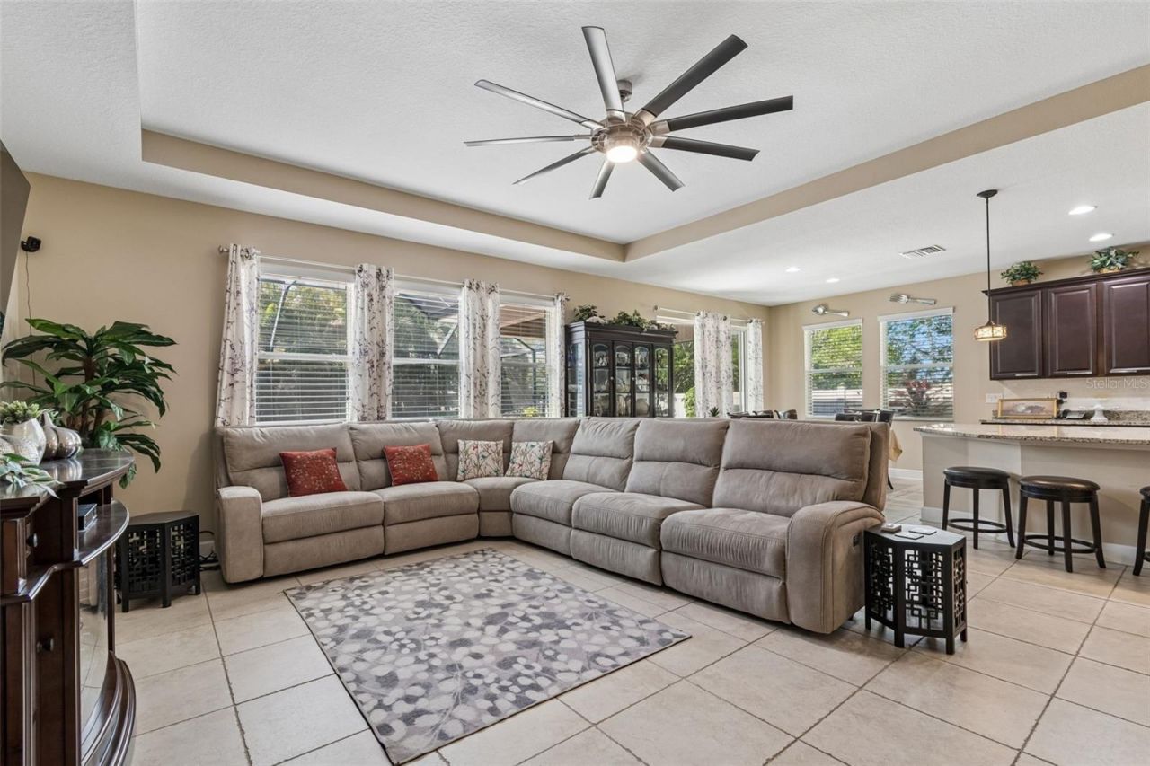 7090 88th Ave N , Pinellas Park, FL 33782 Photo