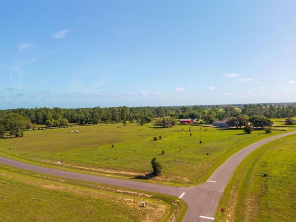 38529 WOODED MEADOW DRIVE , UMATILLA, FL 32784