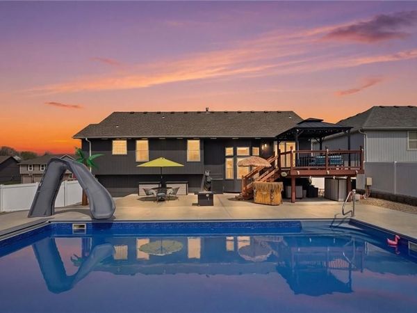 1107 NW Long Drive, Grain Valley, MO 64029