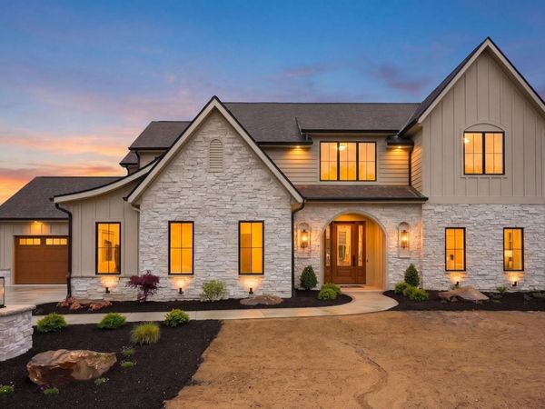 8710 Artemis Lane, Fort Wayne, IN 46825