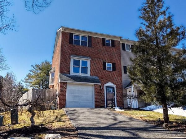 15 INGRID COURT , WILMINGTON, DE 19808