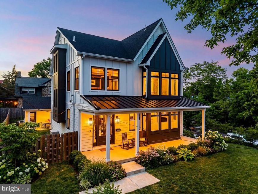 209 E Gorgas Lane, Philadelphia, PA 19119 Main Photo