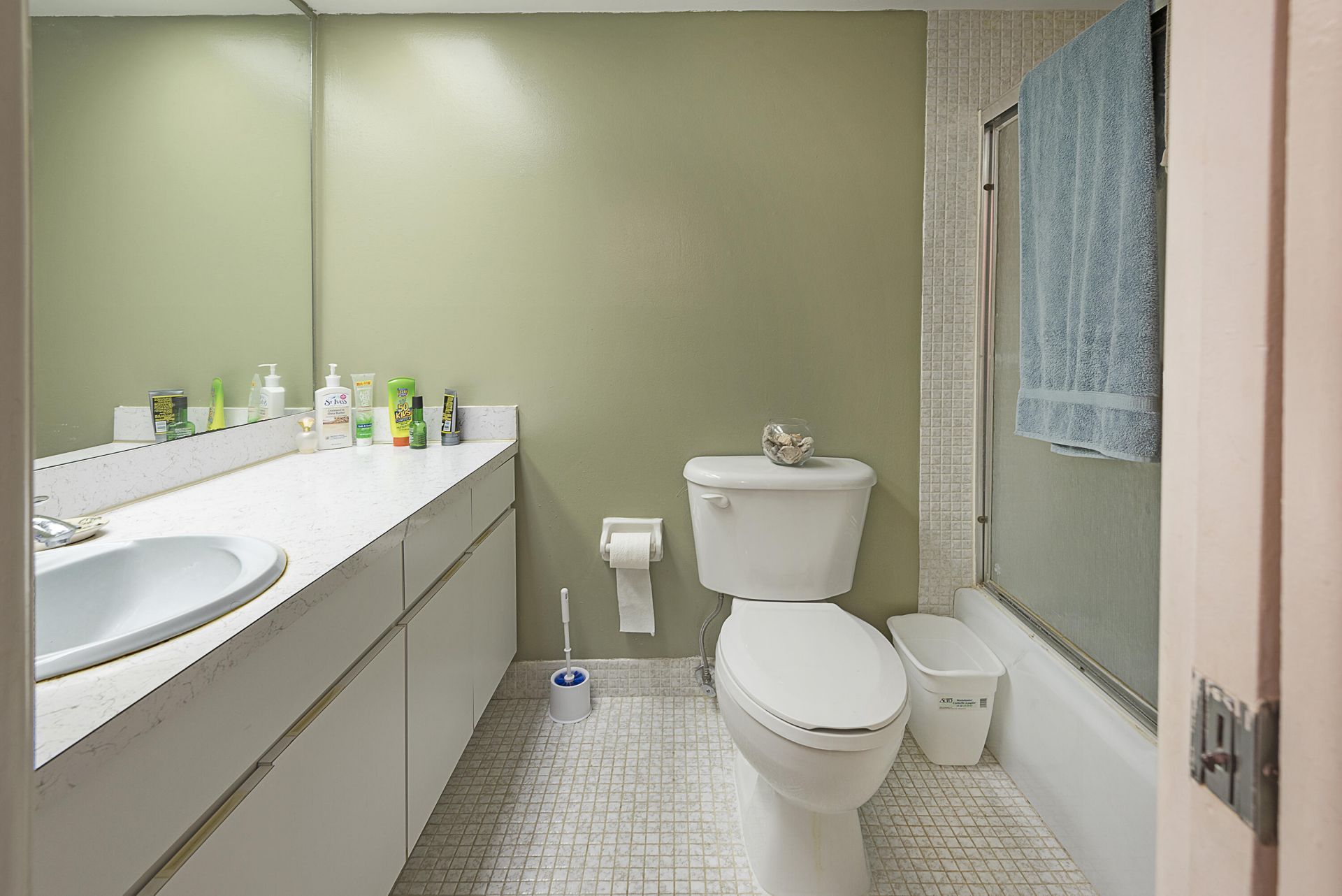 3051 N Course Drive, Unit 211, Pompano Beach, FL 33069 Photo