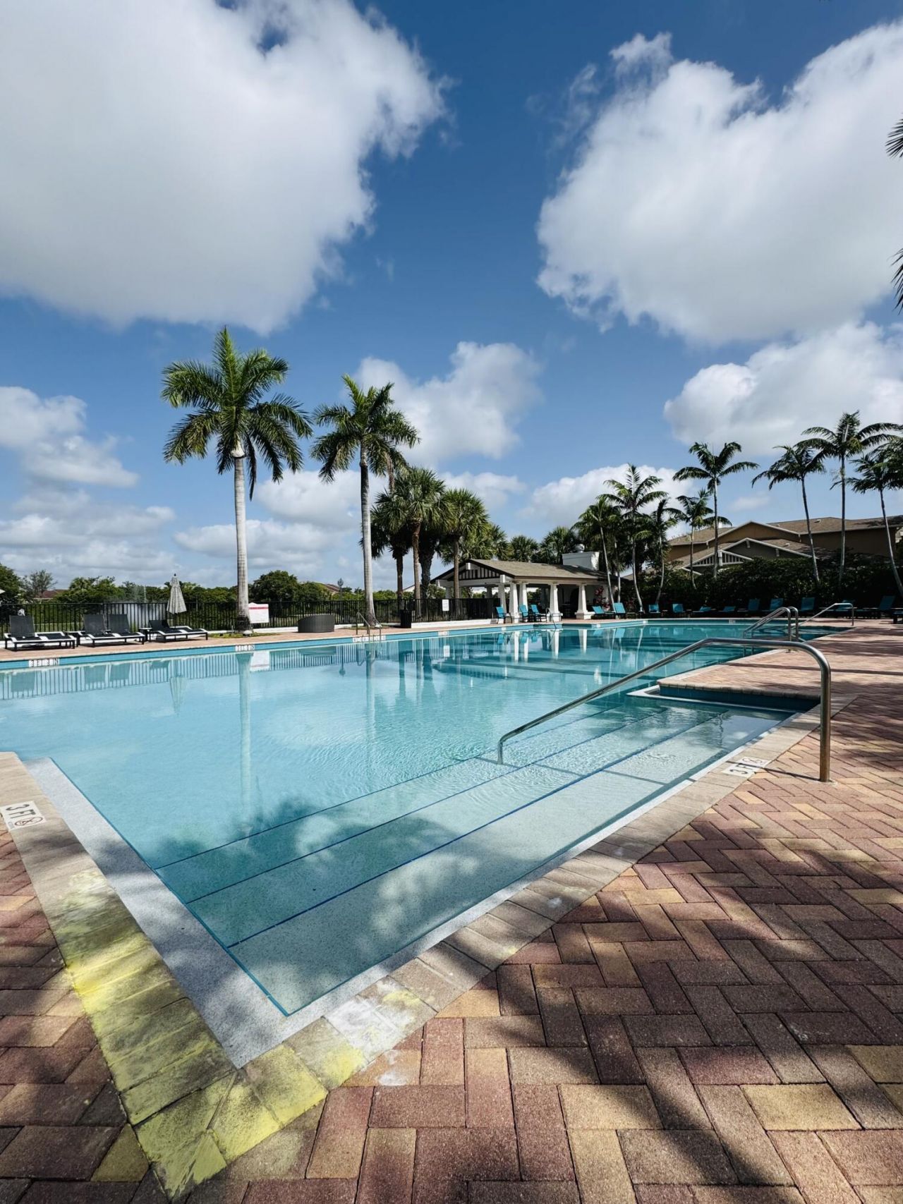 840 Marina Del Ray Lane, Unit 4, West Palm Beach, FL 33401 Photo