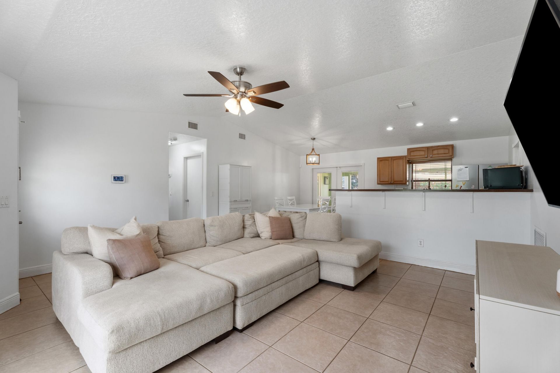 452 SW David Terrace, Port Saint Lucie, FL 34953 Photo