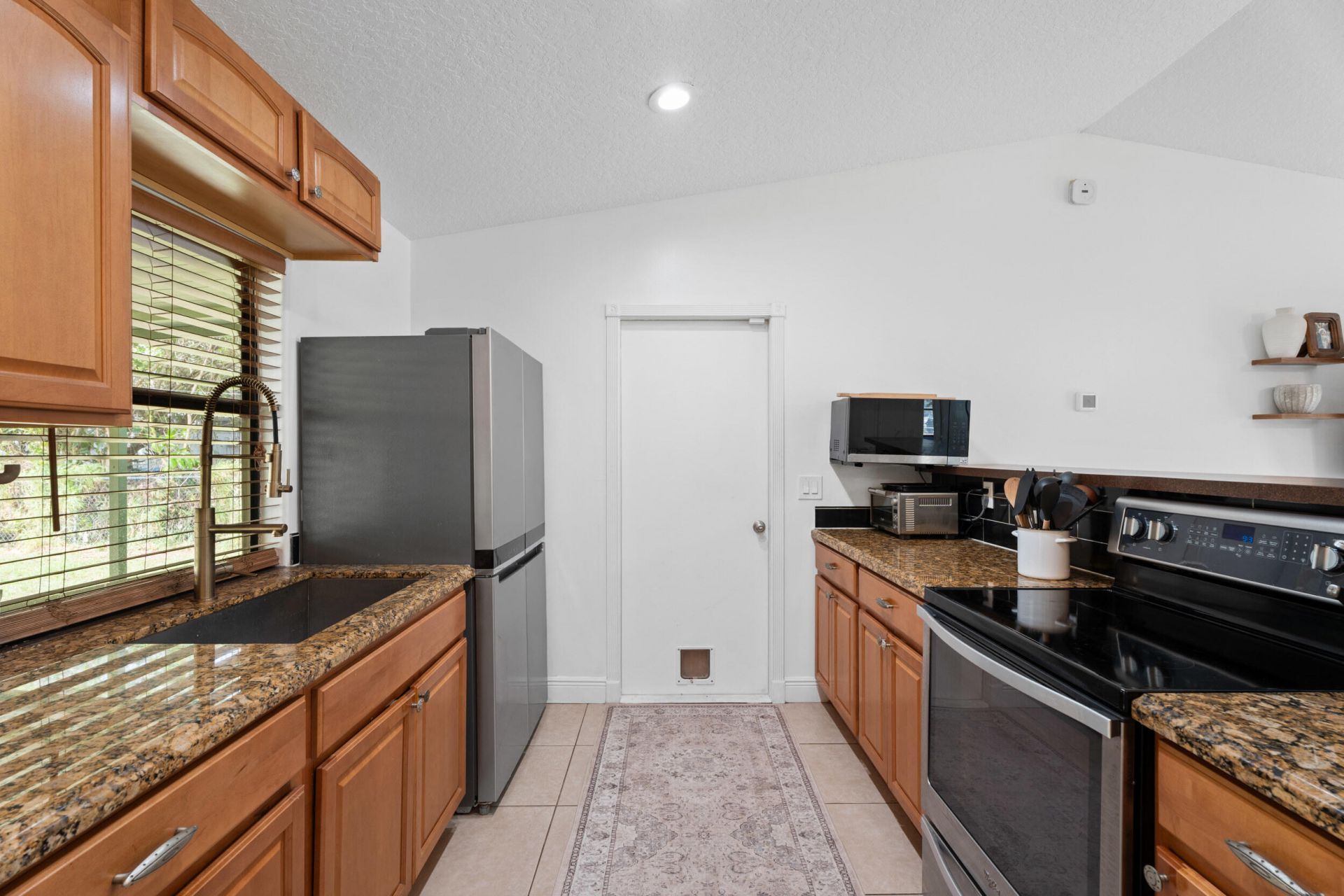 452 SW David Terrace, Port Saint Lucie, FL 34953 Photo