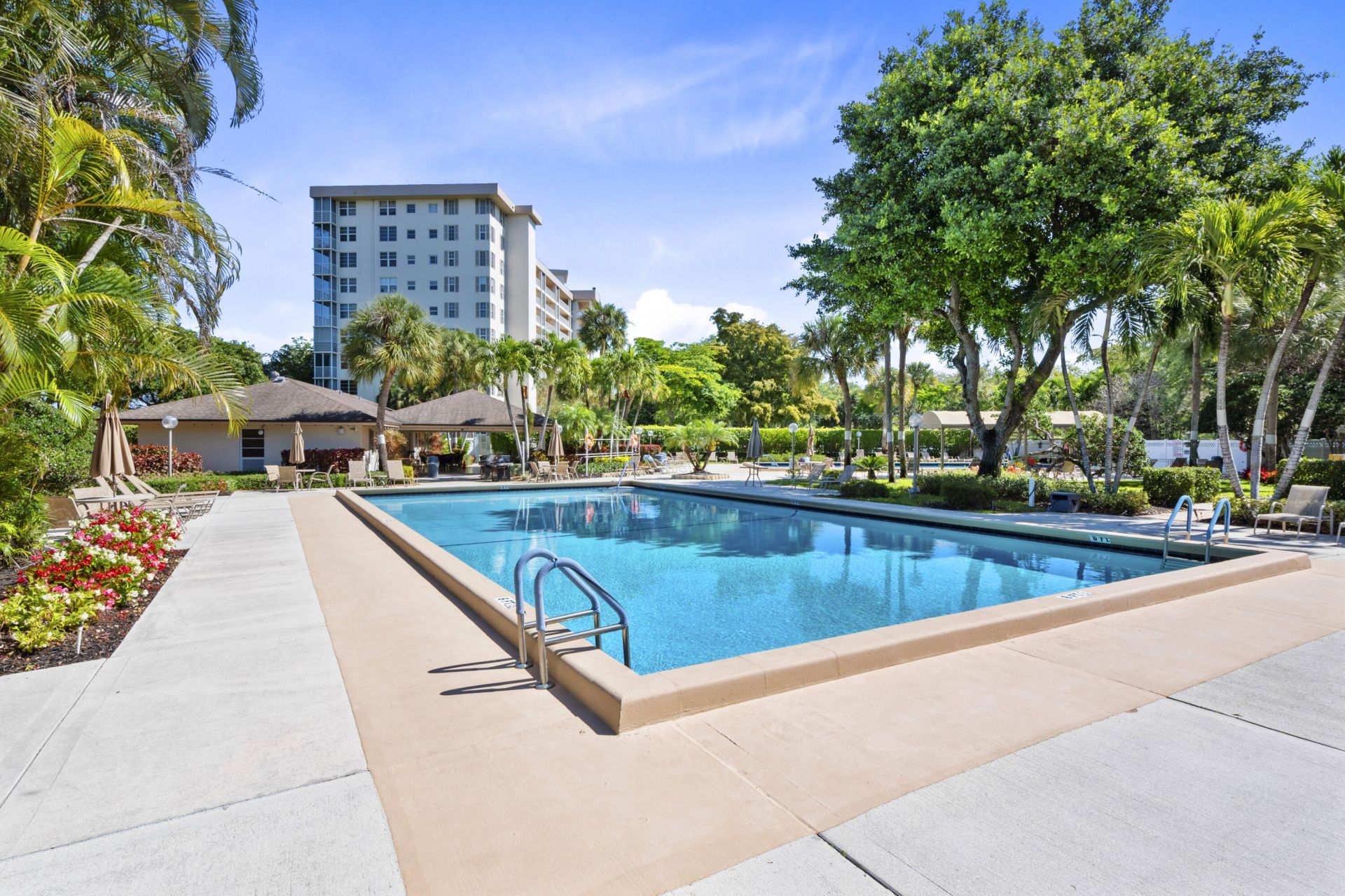 3499 Oaks Way, Unit 806, Pompano Beach, FL 33069 Photo