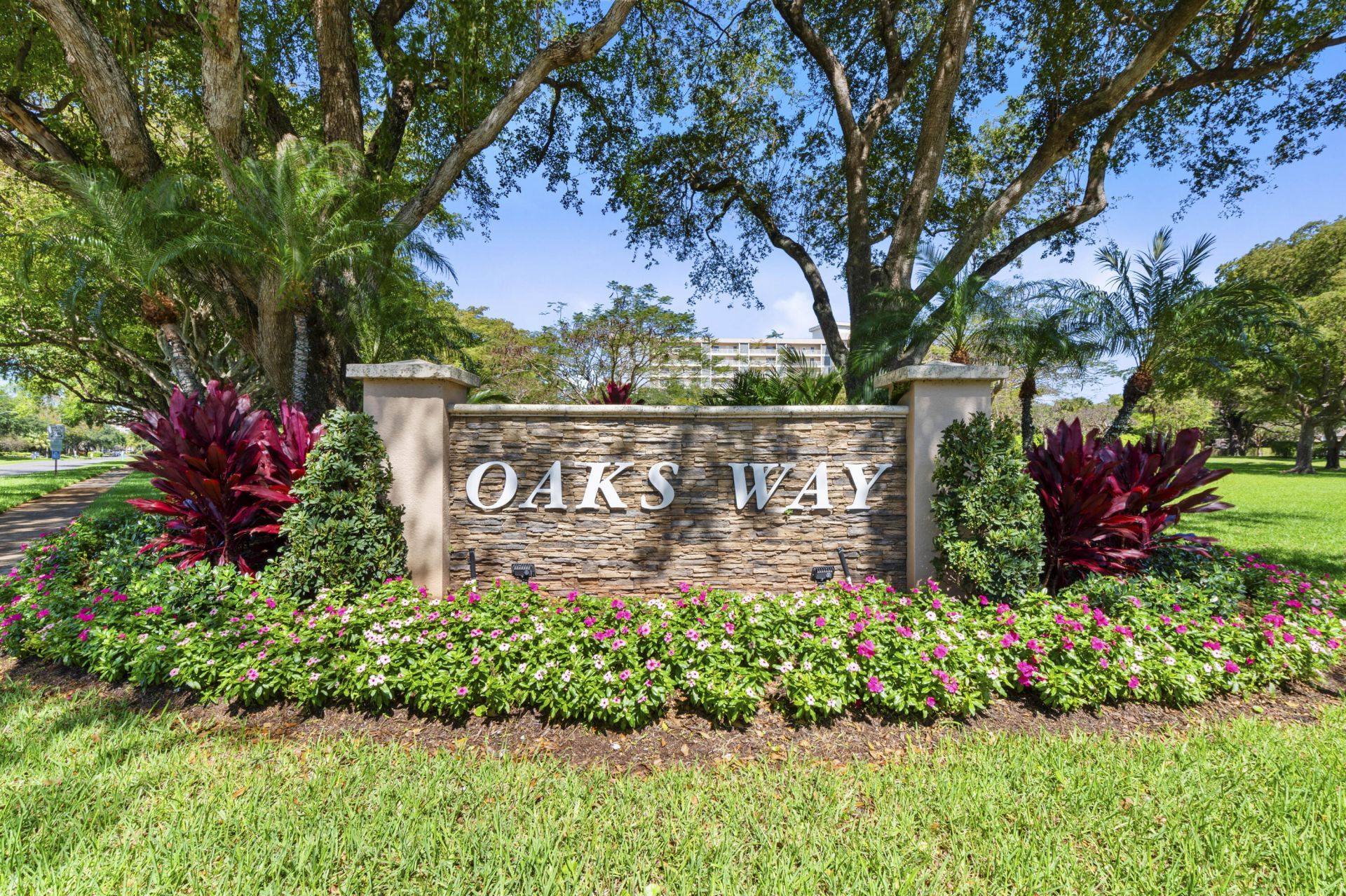 3499 Oaks Way, Unit 806, Pompano Beach, FL 33069 Photo