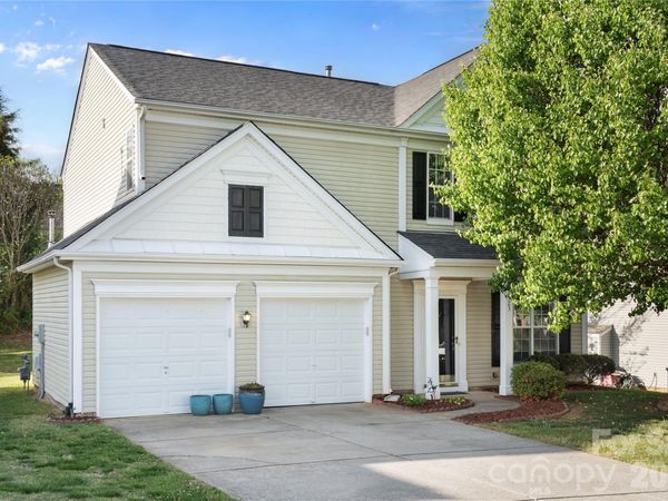 2723 Old Ironside Drive, Charlotte, NC 28213